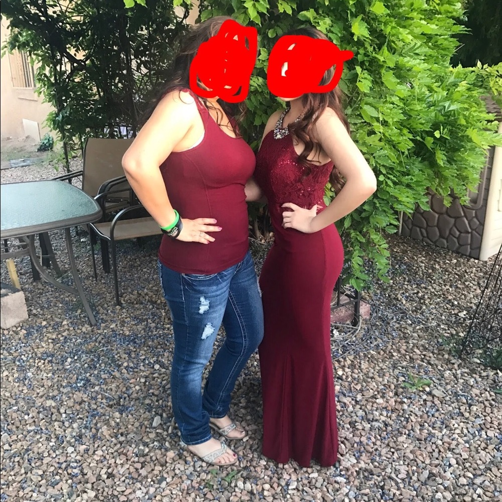 Like new maroon formal prom dress